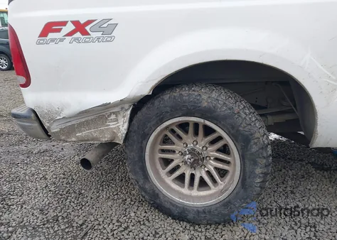 2004 Ford F-250 Lariat/Xl/Xlt from USA, damaged, VIN 1FTNW21P24EB48073